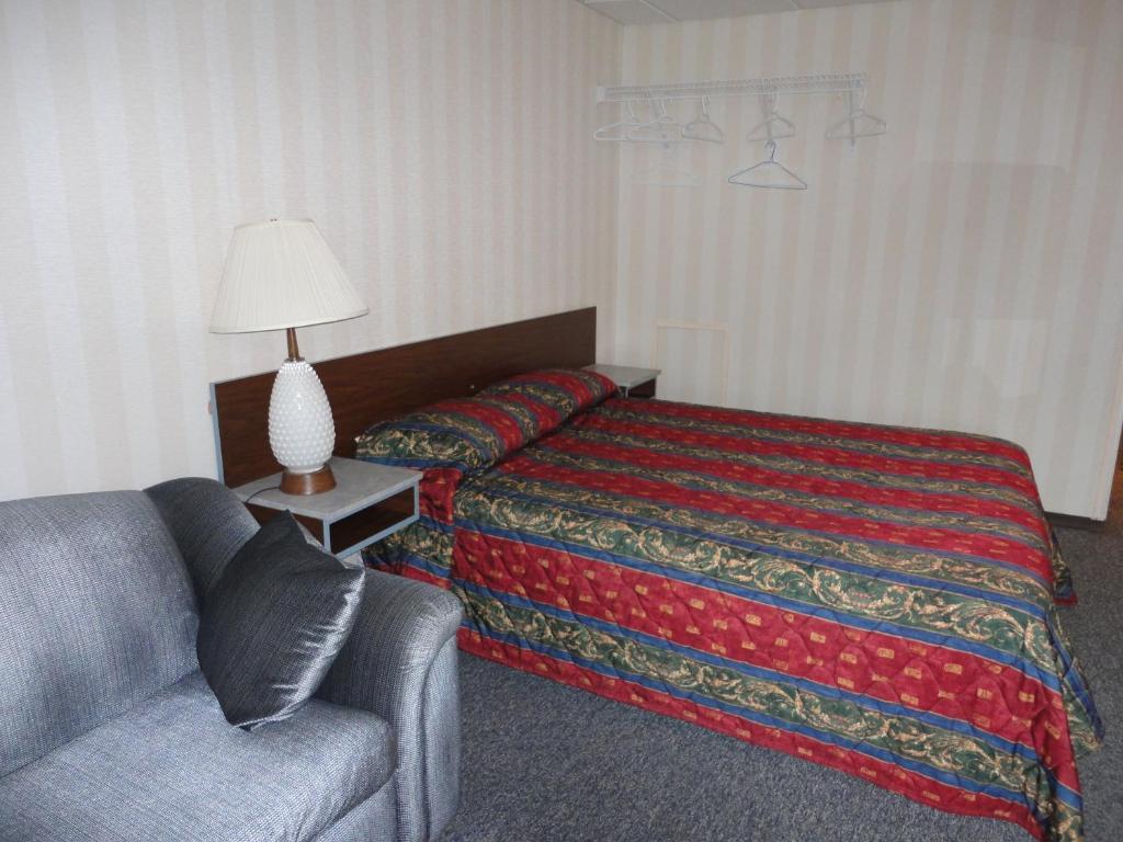 Springs Motor Inn Wainwright Phòng bức ảnh