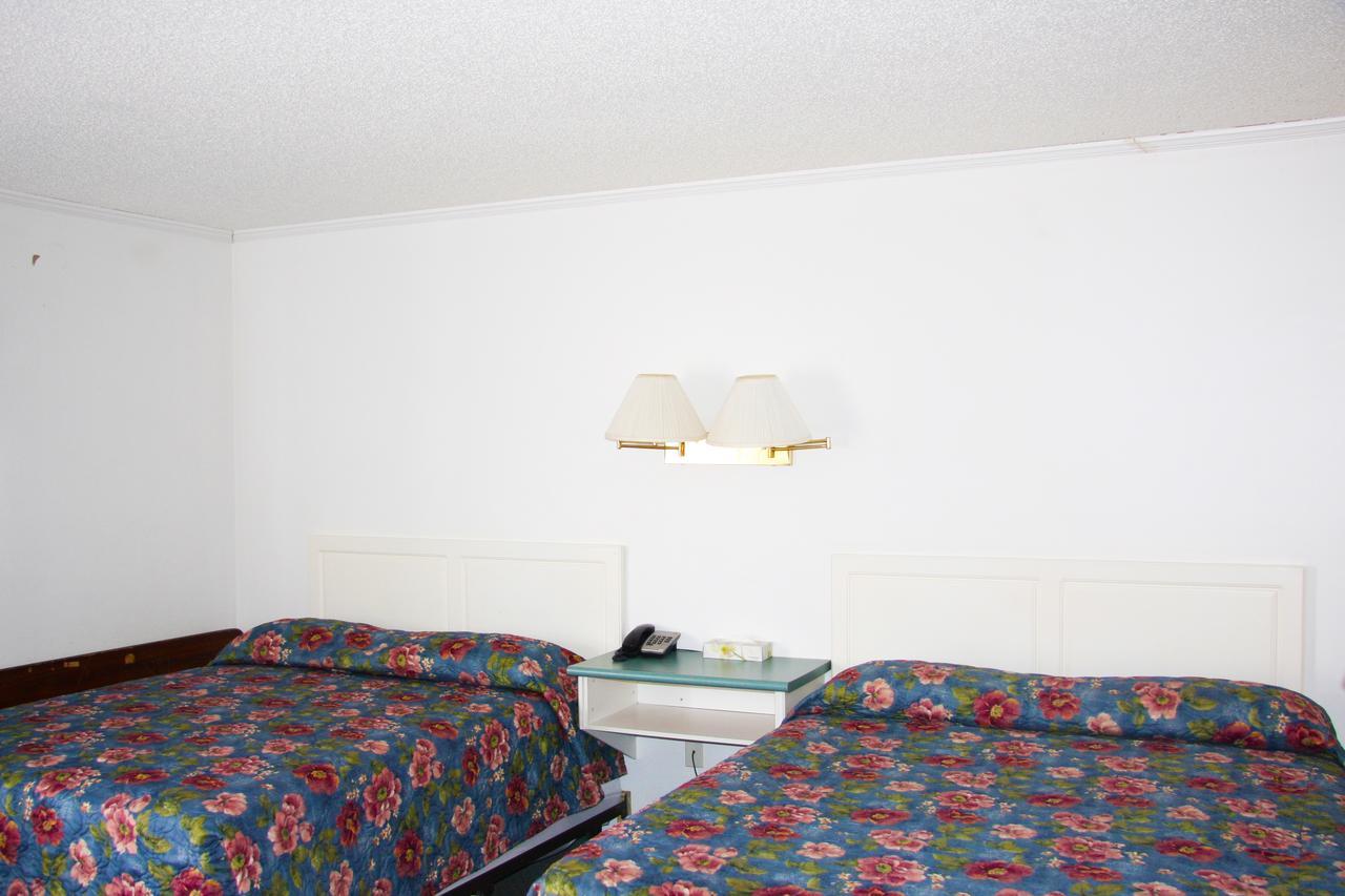 Springs Motor Inn Wainwright Ngoại thất bức ảnh